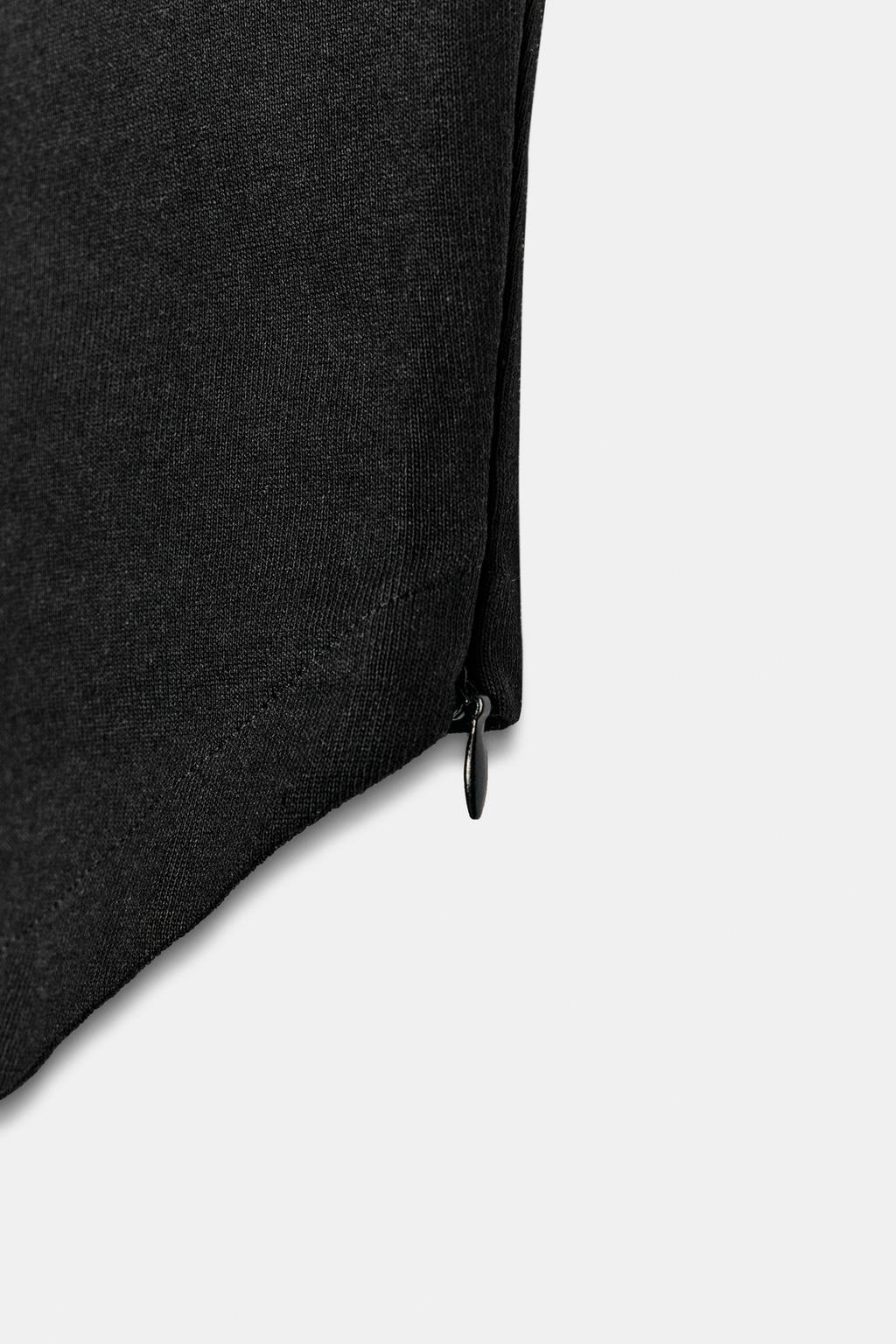 ФУТБОЛКА С ВОЛАНАМИ И КОРОТКИМИ РУКАВАМИ