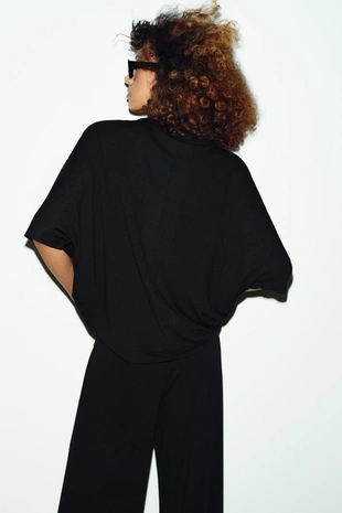 Свободная футболка оверсайз- Заказать в России