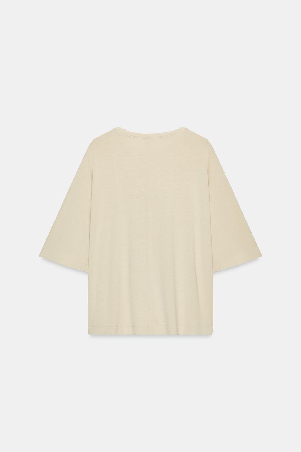 СВОБОДНАЯ ФУТБОЛКА ОВЕРСАЙЗ