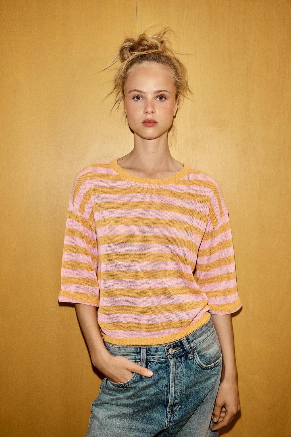 ВЯЗАНЫЙ ТОП В ПОЛОСКУ