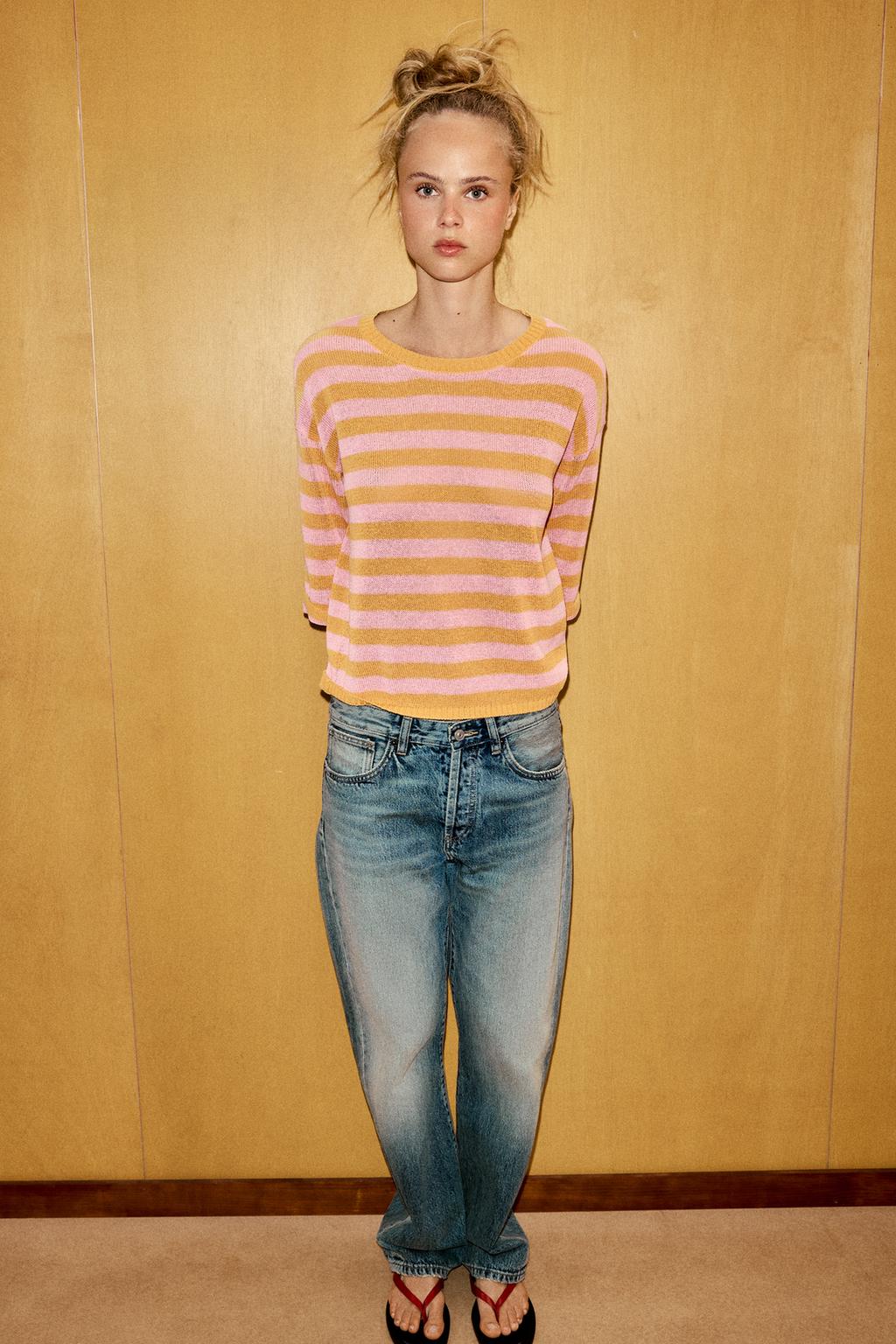 ВЯЗАНЫЙ ТОП В ПОЛОСКУ