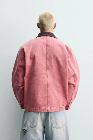 Куртка свободного кроя с контрастным воротником- Заказать в России