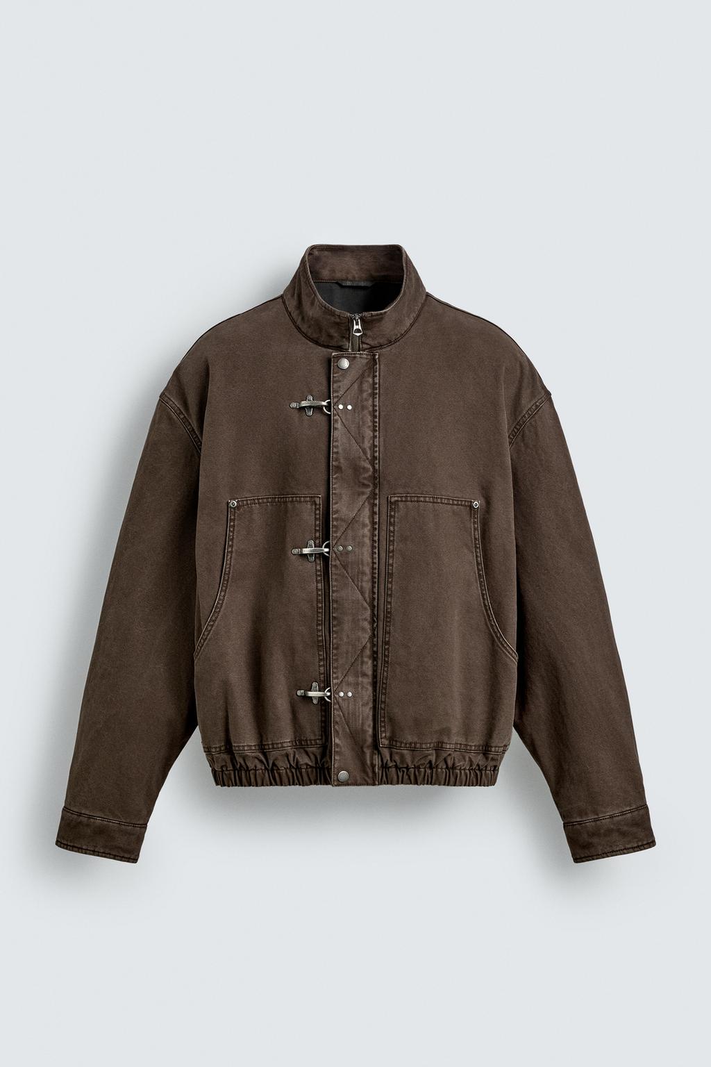 УКОРОЧЕННАЯ КУРТКА С ЗАСТЕЖКАМИ-КЛЫКАМИ