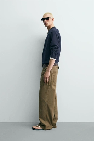 Брюки свободного кроя со шлевкой- Заказать в России