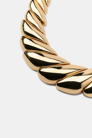 Ожерелье с металлическими деталями- Заказать в России