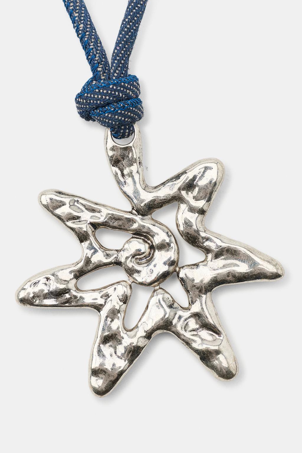 ОЖЕРЕЛЬЕ-ШНУРОК СО ЗВЕЗДОЙ