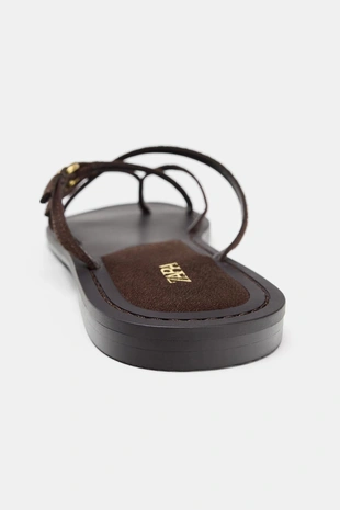 Сандалии на плоской подошве с ремешками- Заказать в России