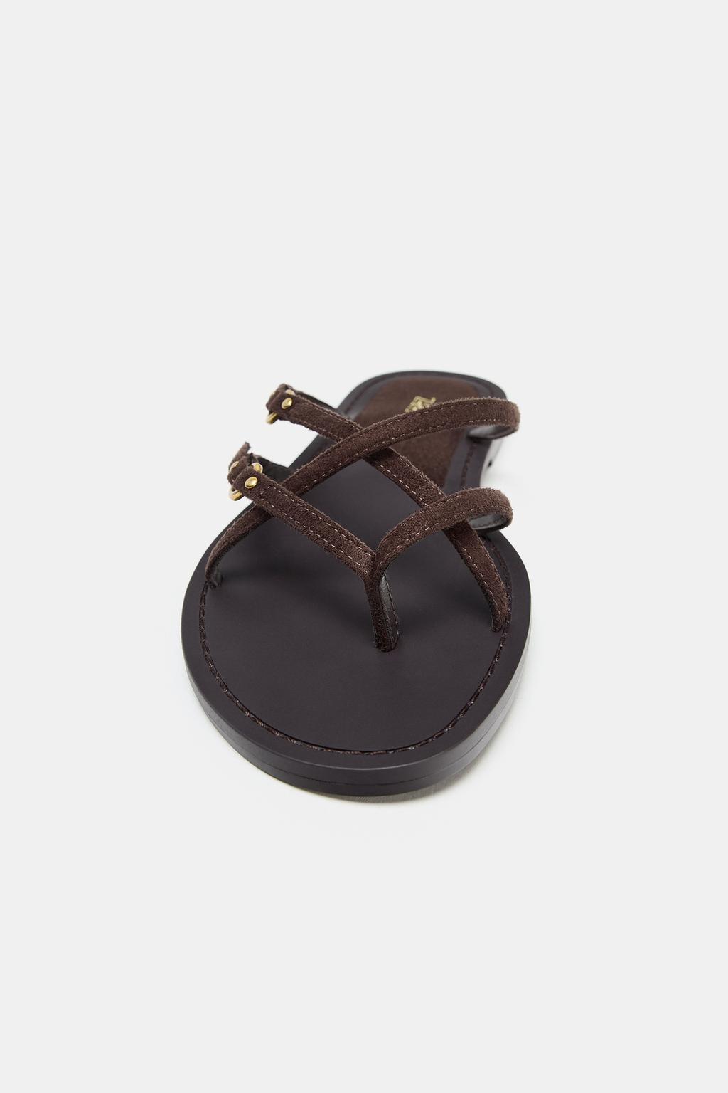 САНДАЛИИ НА ПЛОСКОЙ ПОДОШВЕ С РЕМЕШКАМИ