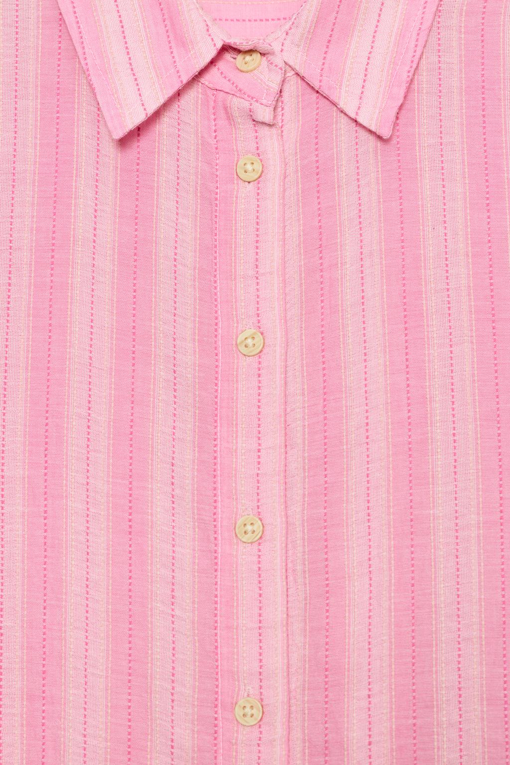 ОБЪЕМНАЯ РУБАШКА В ПОЛОСКУ