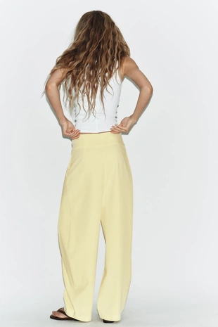 Брюки Balloon с защипами- Заказать в России