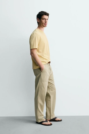 Футболка среднего веса с коротким рукавом- Заказать в России