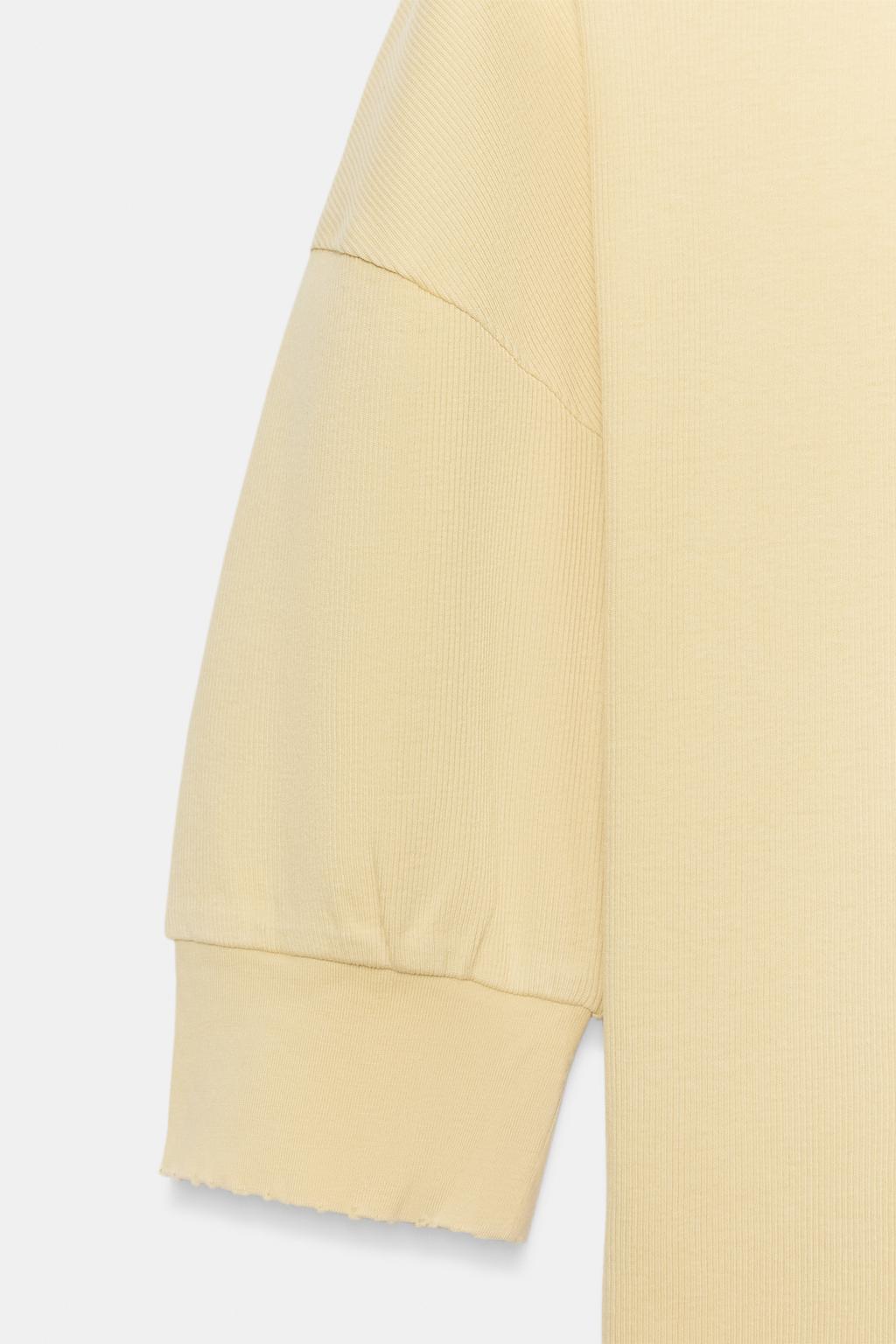 ФУТБОЛКА В РУБЧИК С ОБЪЕМНЫМИ РУКАВАМИ