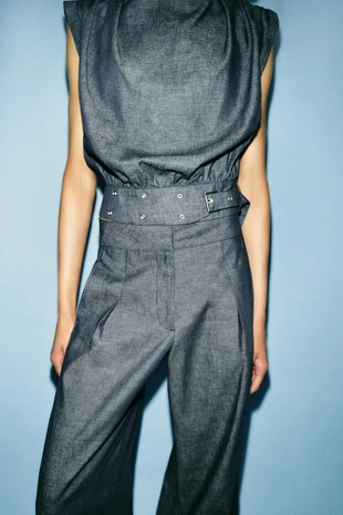 Топ из льна с пряжкой и заклепками- Заказать в России