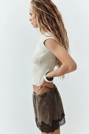 Футболка в стиле рустик с круглым вырезом- Заказать в России