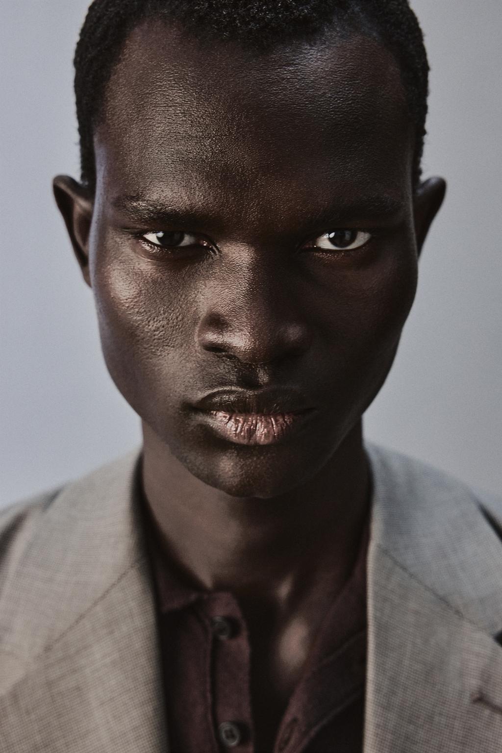 КОСТЮМНЫЙ ПИДЖАК КОМФОРТНОЙ ПОСАДКИ