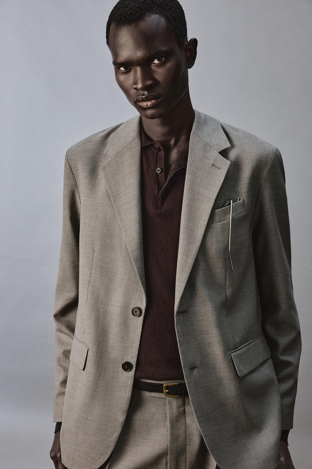 КОСТЮМНЫЙ ПИДЖАК КОМФОРТНОЙ ПОСАДКИ