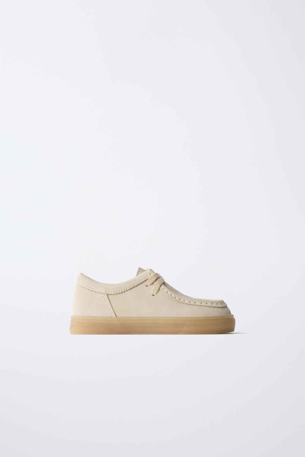 КОЖАНЫЕ ТУФЛИ С ПРОСТРОЧЕННЫМ НОСОМ