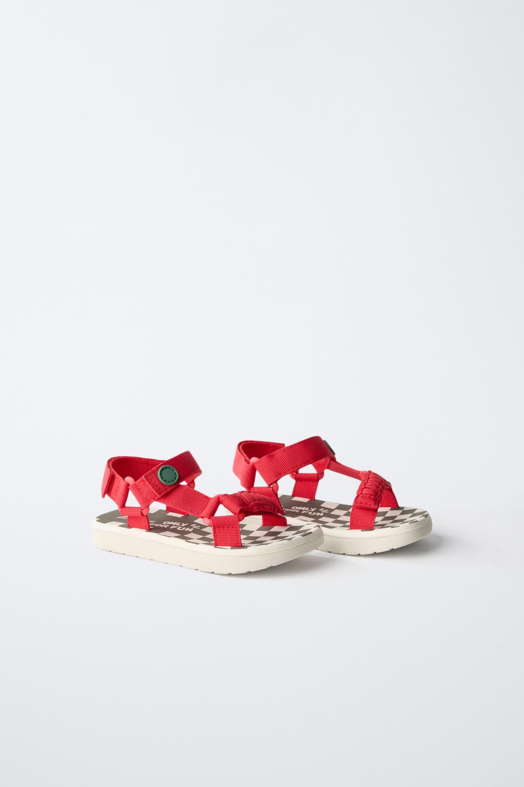 СПОРТИВНЫЕ САНДАЛИИ