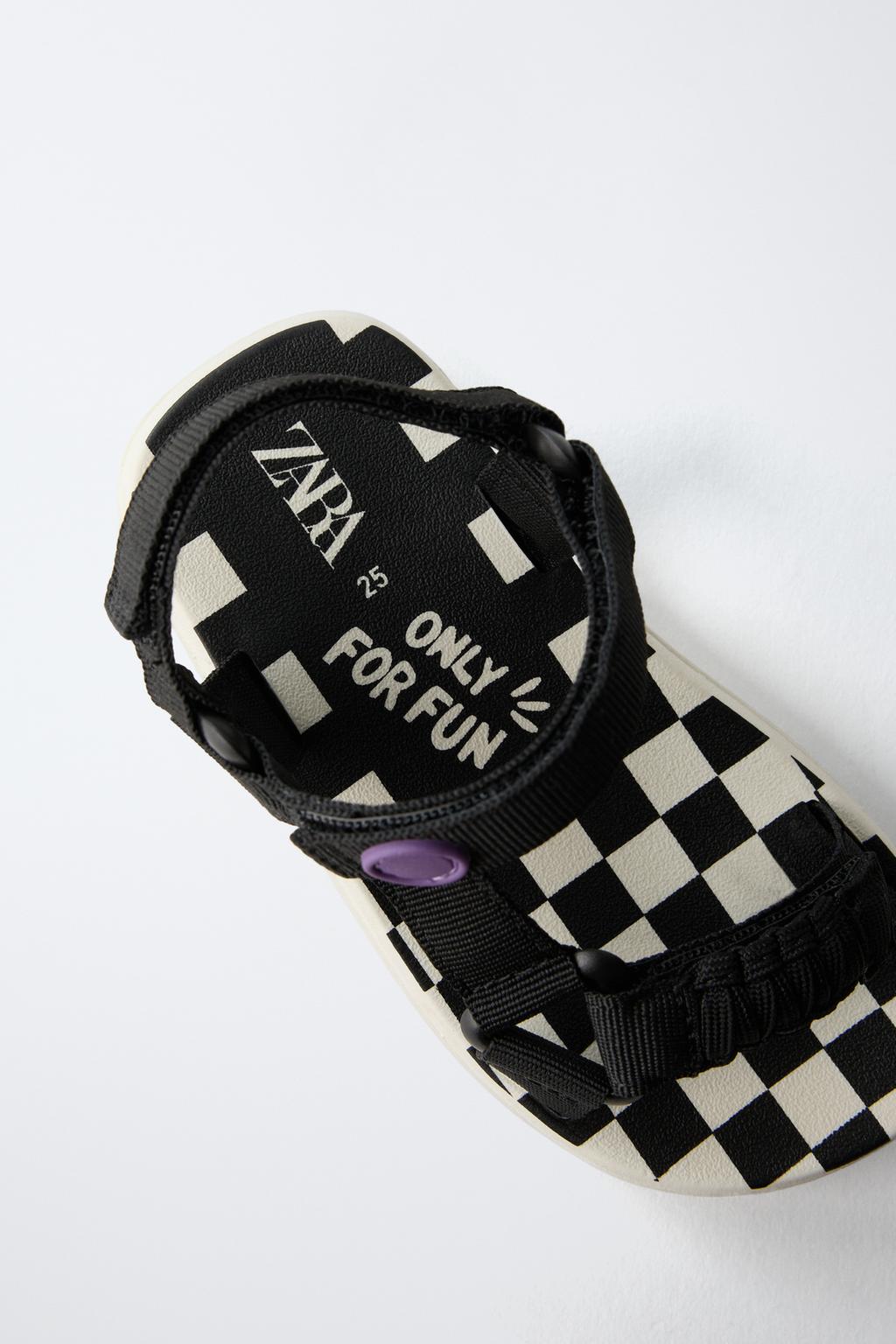 СПОРТИВНЫЕ САНДАЛИИ