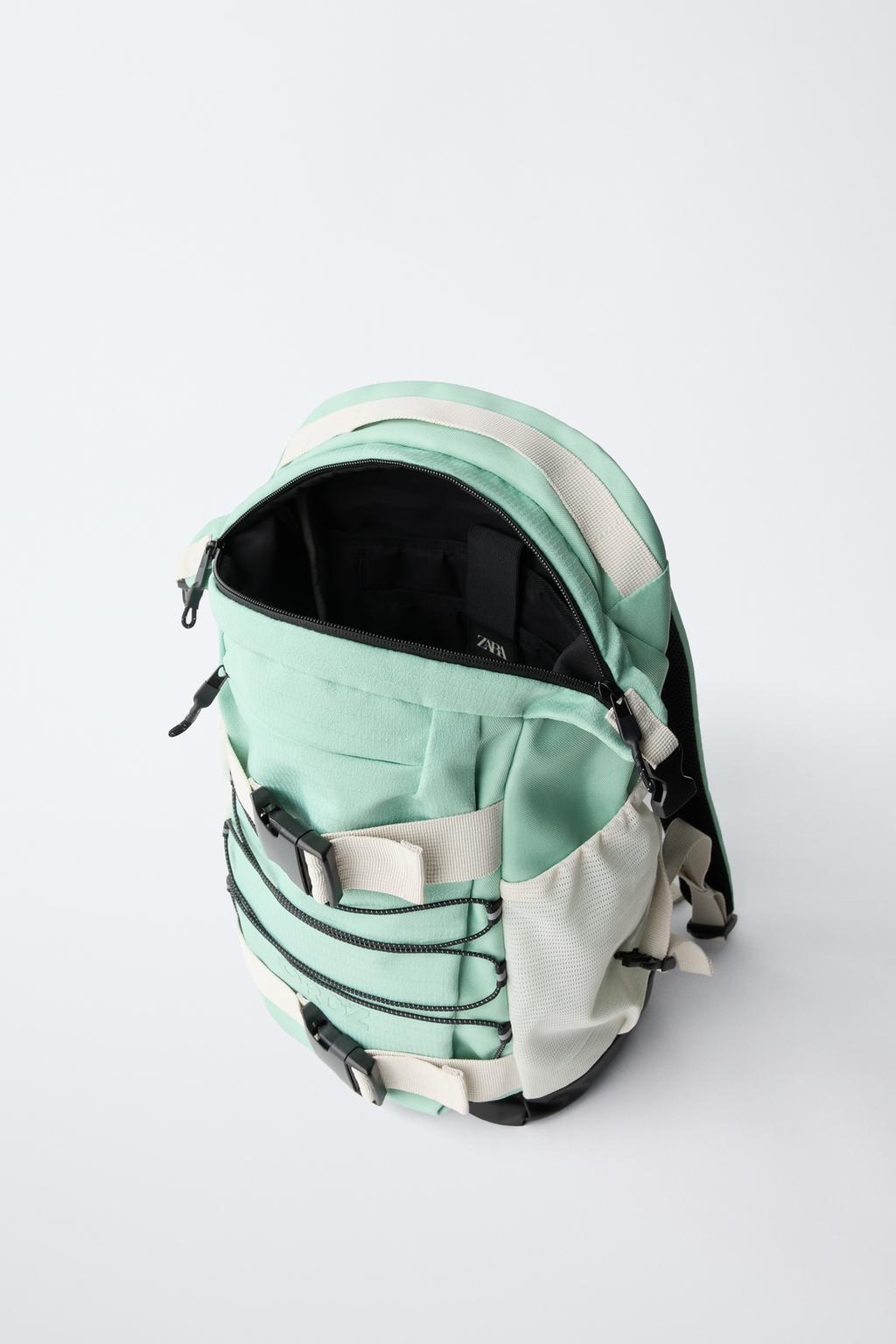 РЮКЗАК ИЗ ВЫСОКОТЕХНОЛОГИЧНОЙ ТКАНИ