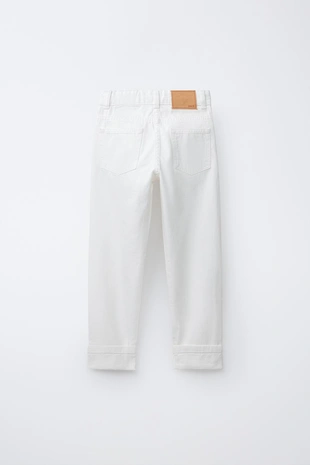 Джинсы прямого кроя- Заказать в России