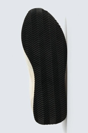 Кроссовки в стиле ретро- Заказать в России