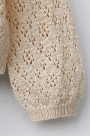 Кардиган с вышитыми цветами и рельефным узором- Заказать в России