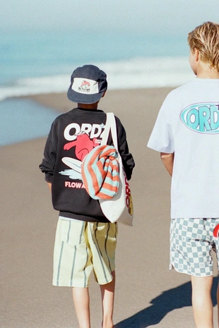 Свободные шорты в полоску- Заказать в России