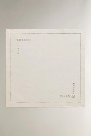 Набор льняных салфеток с рельефной отделкой (набор из 2 шт.)- Заказать в России