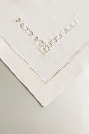 Набор льняных салфеток с рельефной отделкой (набор из 2 шт.)- Заказать в России