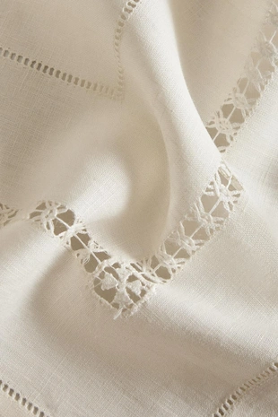 Скатерть из льна с вставками и кантом по периметру- Заказать в России