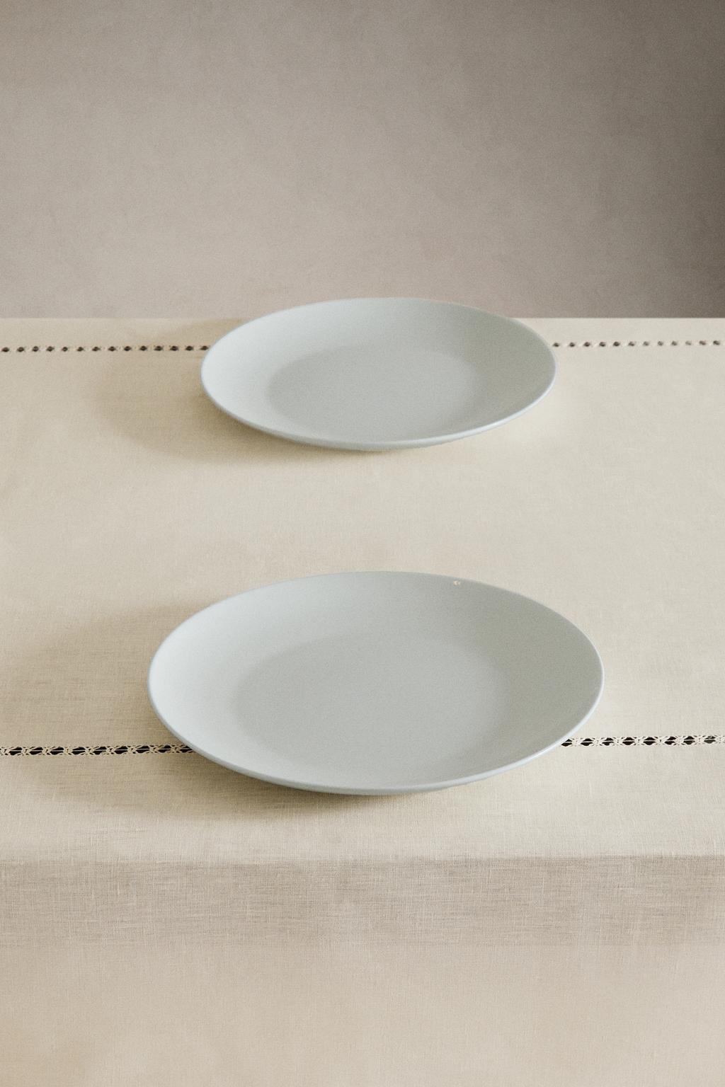 Скатерть из льна с вставками и кантом по периметру