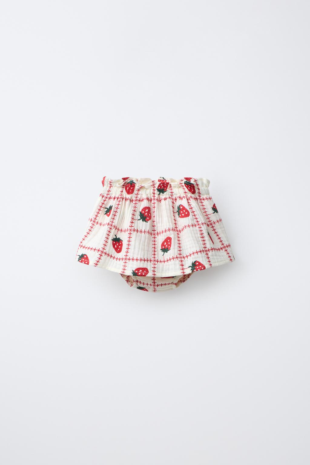 ТРУСЫ-ЮБКА С ВЫШИВКОЙ В ВИДЕ КЛУБНИКИ CASA LAWA X ZARA KIDS