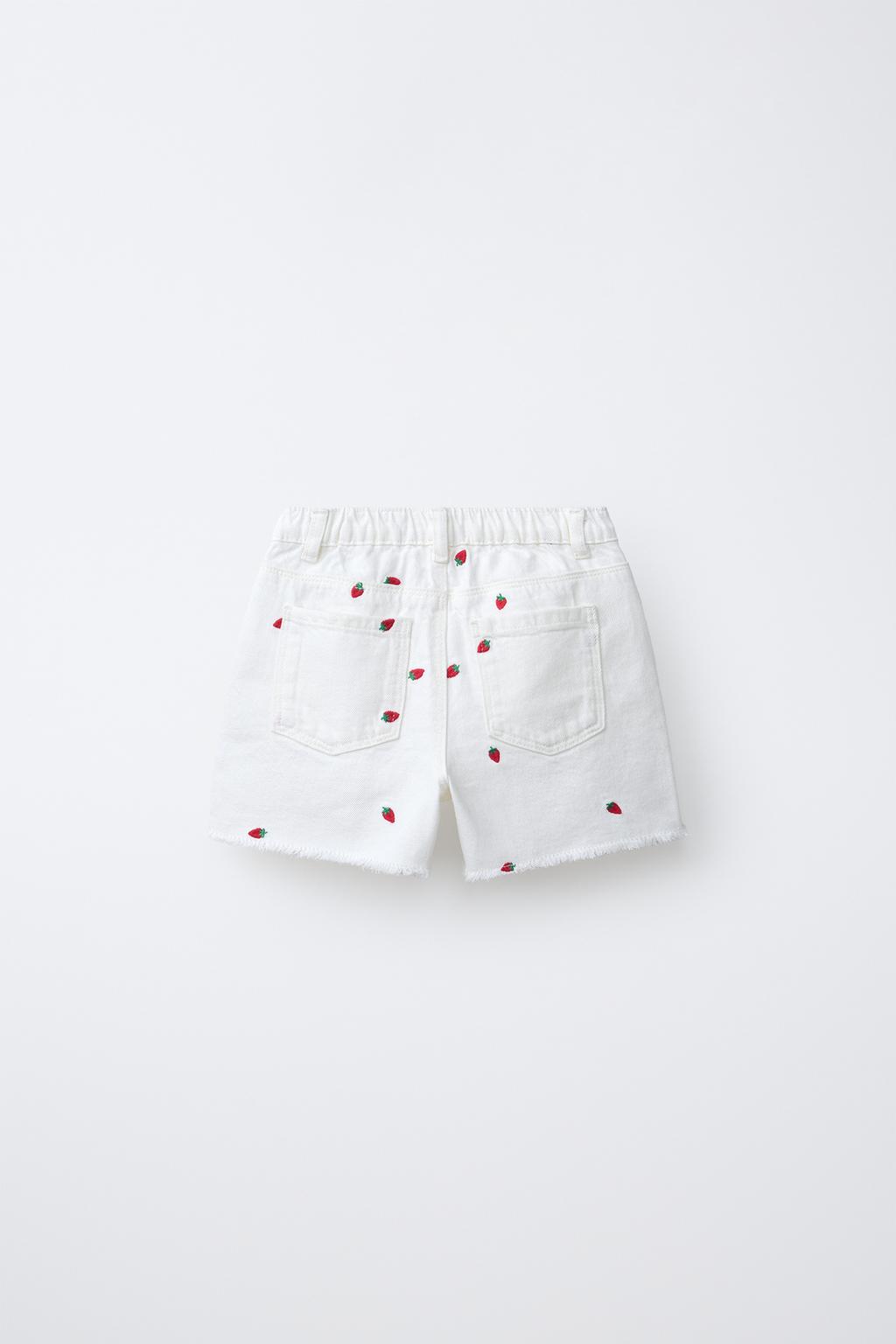 БЕРМУДЫ ИЗ ТВИЛА MOM FIT С ВЫШИВКОЙ КЛУБНИКИ CASA LAWA X ZARA KIDS