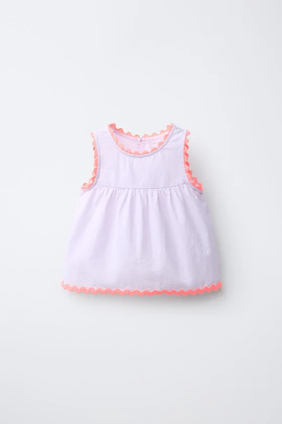 ТОП ИЗ ПОПЛИНА С ВОЛНИСТЫМ КОНТРАСТНЫМ КРАЕМ CASA LAWA X ZARA KIDS