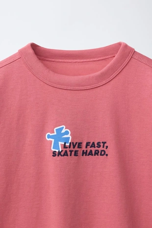 Футболка с логотипом- Заказать в России