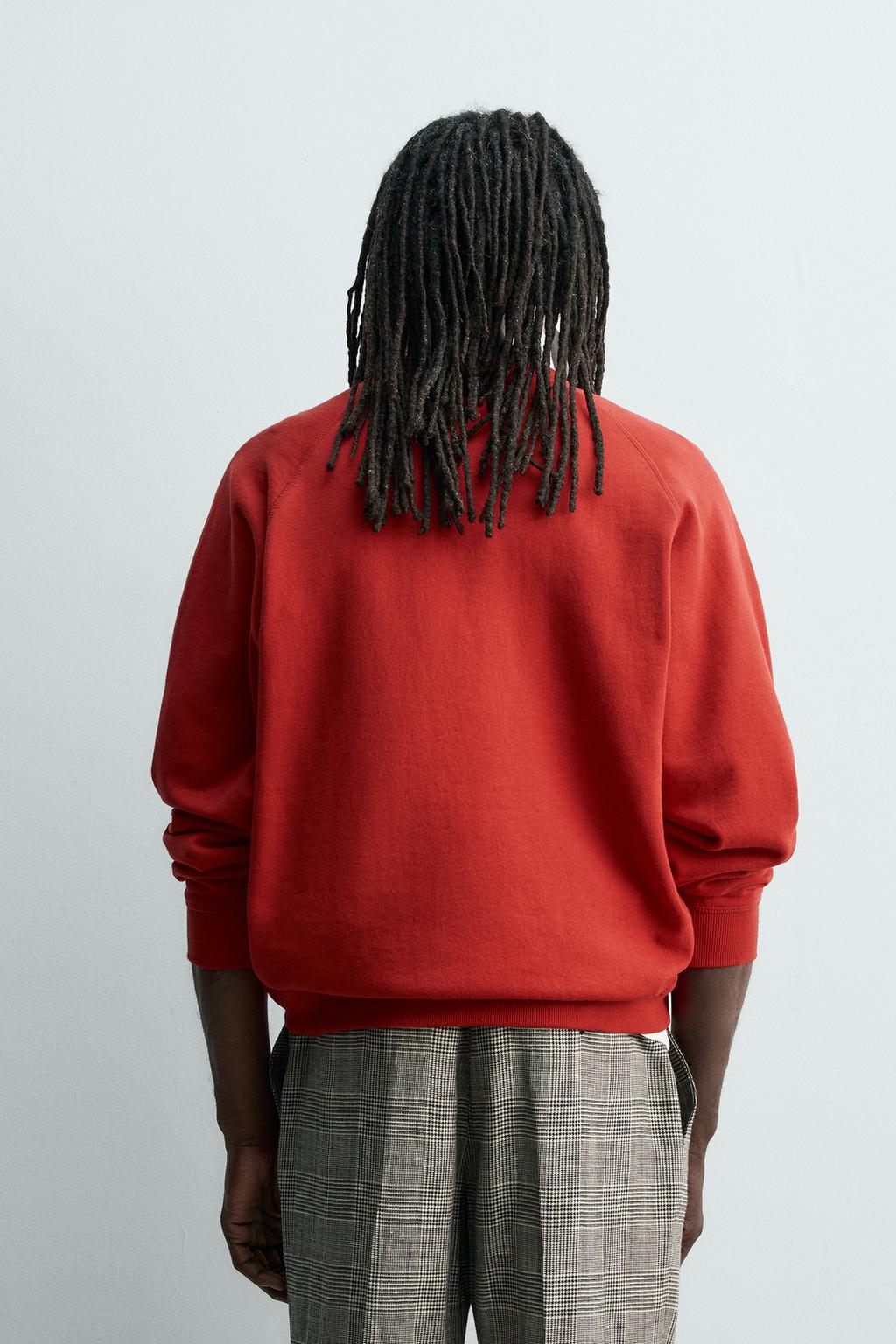 ТОЛСТОВКА С ЭФФЕКТОМ ПОТЕРТОСТИ Zara «Aaron Levine»