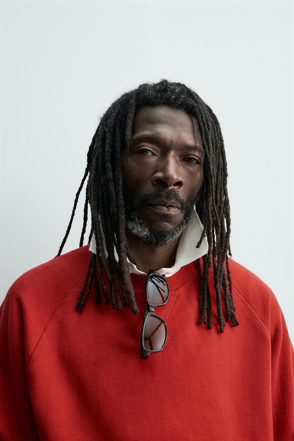 ТОЛСТОВКА С ЭФФЕКТОМ ПОТЕРТОСТИ Zara «Aaron Levine»