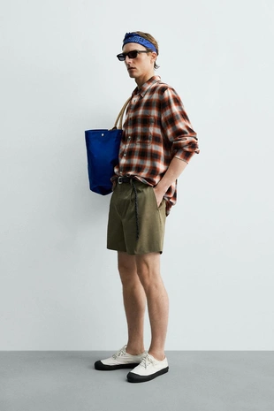 Короткие шорты с защипами — Zara «Aaron Levine»- Заказать в России