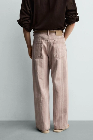 Джинсы  в полоску с принтом- Заказать в России