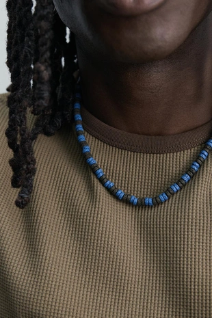 Ожерелье с бусинами и камнями- Заказать в России