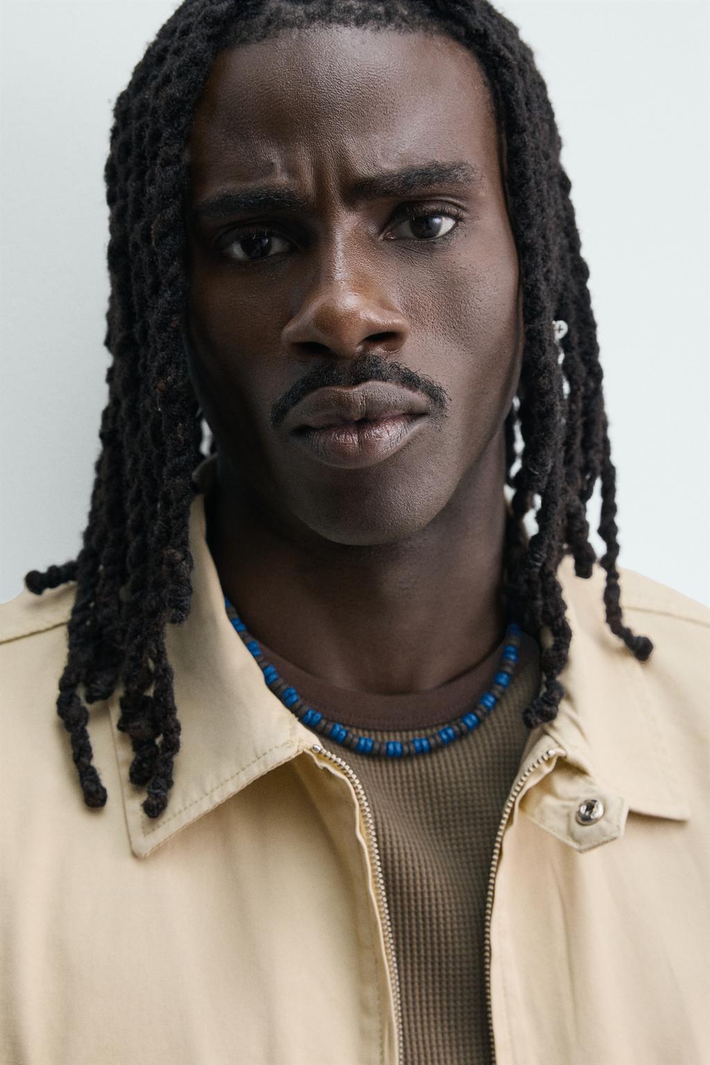 УКОРОЧЕННАЯ КУРТКА С ВЫШИВКОЙ