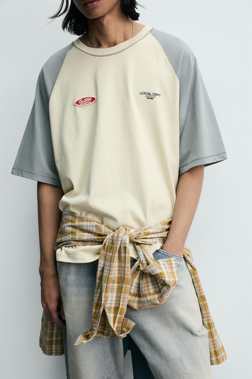 ФУТБОЛКА КОЛОР-БЛОК С КОНТРАСТНОЙ НАШИВКОЙ