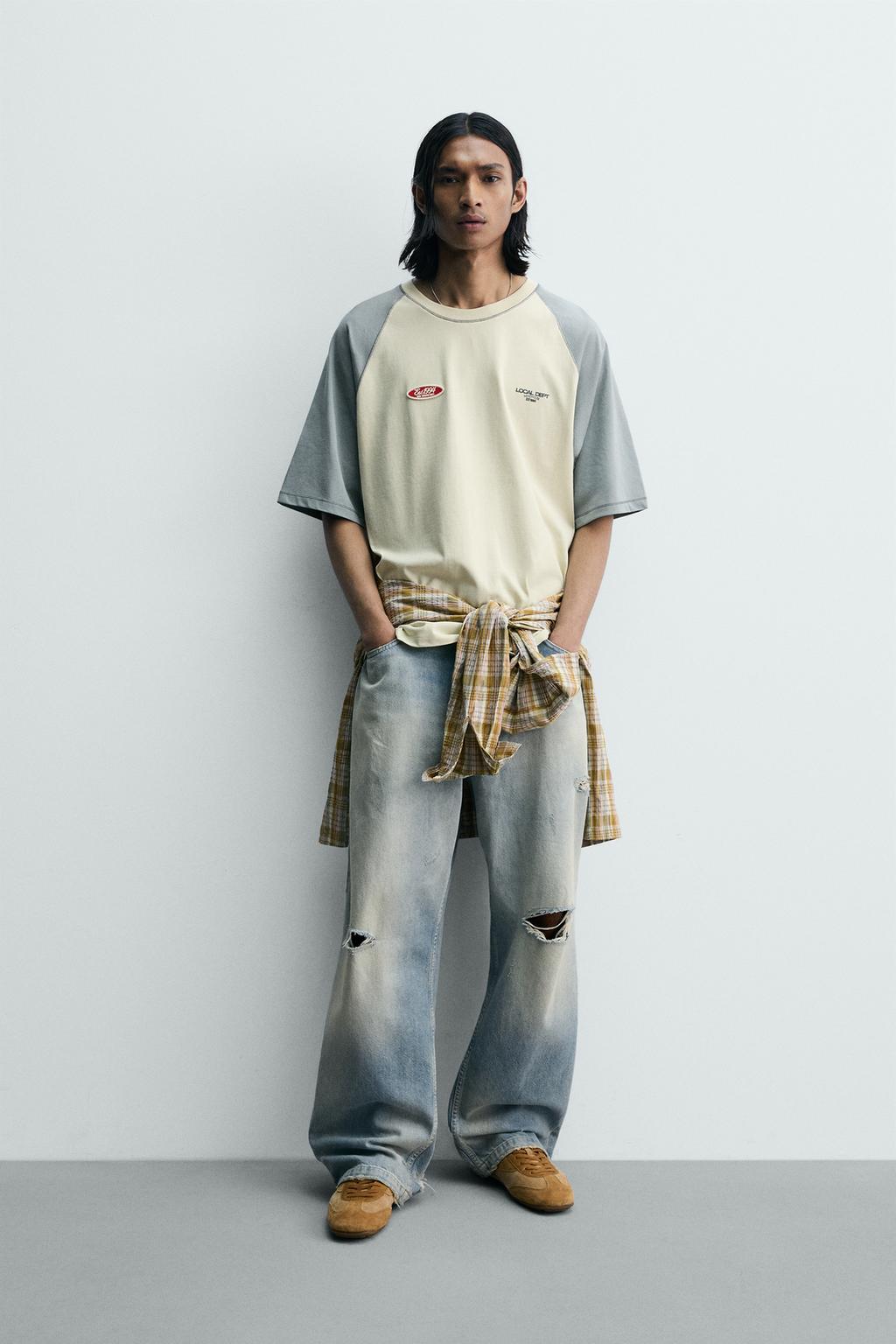 ФУТБОЛКА КОЛОР-БЛОК С КОНТРАСТНОЙ НАШИВКОЙ