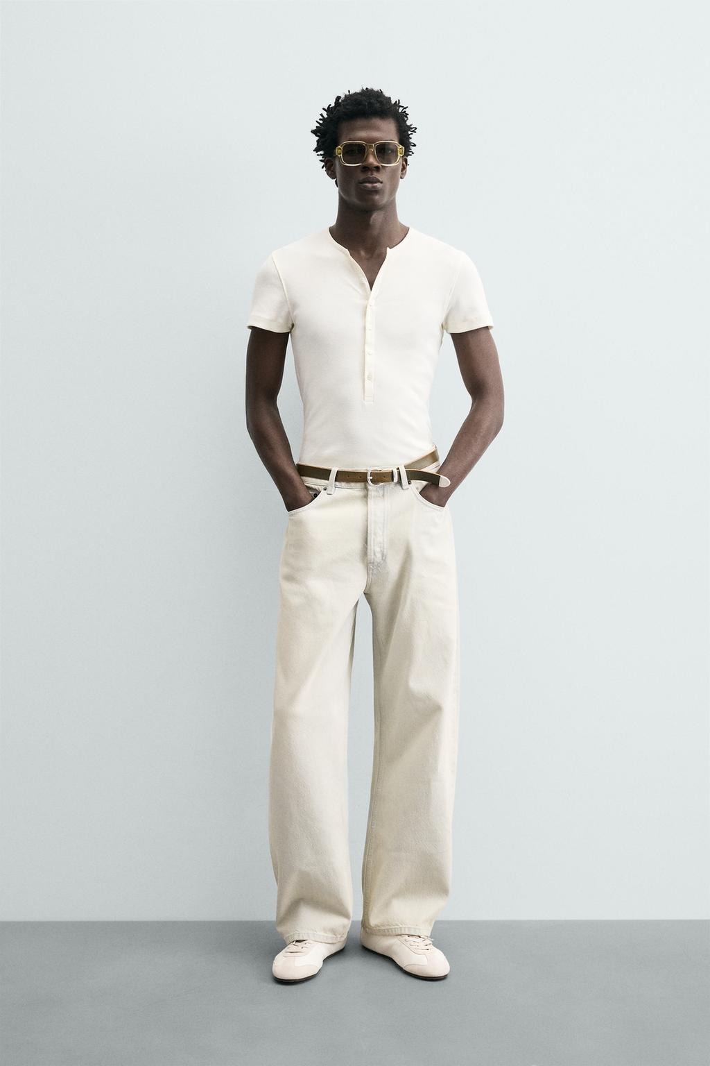 ФУТБОЛКА В РУБЧИК С ВОРОТНИКОМ НА ПУГОВИЦАХ