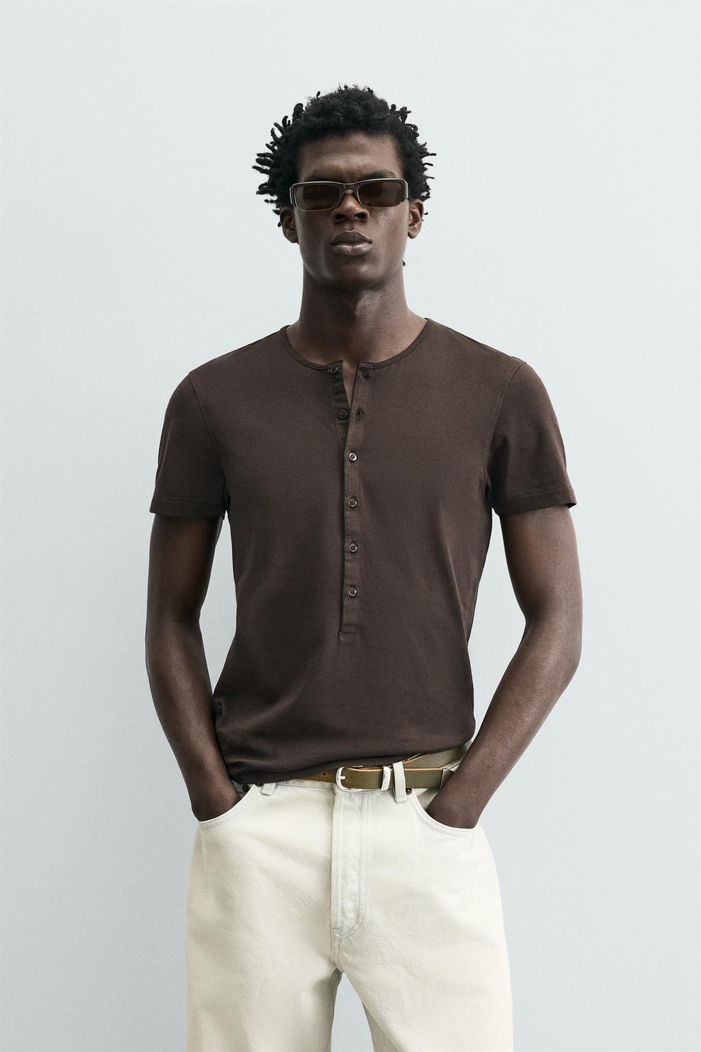 ФУТБОЛКА СЛИМ ФИТ С КРУГЛЫМ ВЫРЕЗОМ