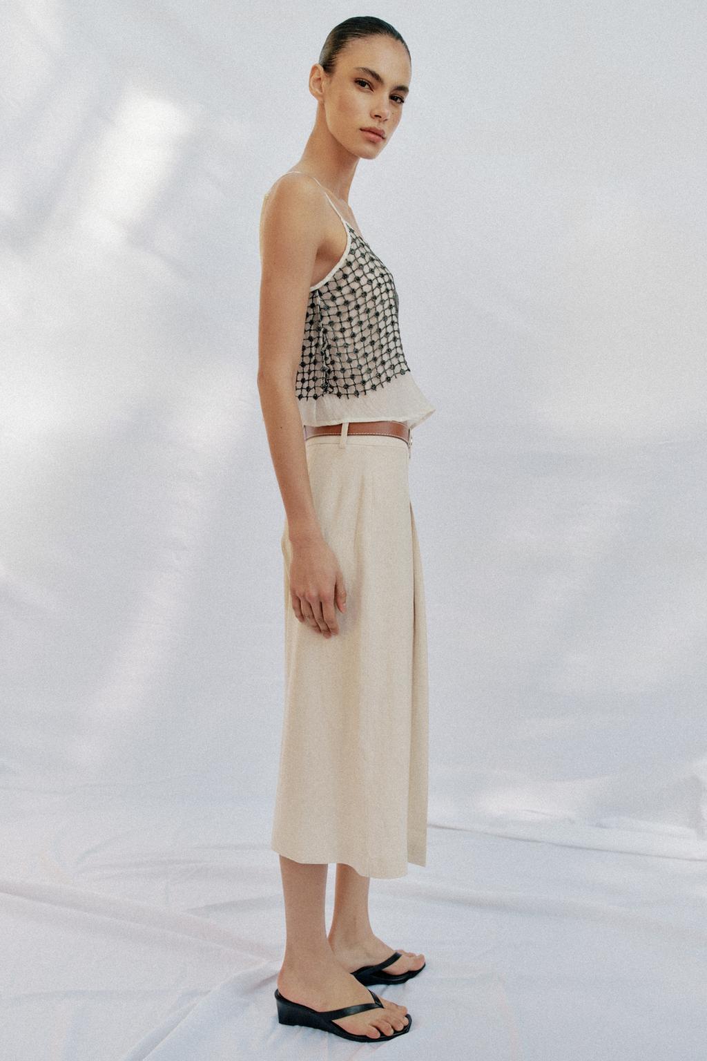 ДЛИННЫЕ БЕРМУДЫ С РЕМНЕМ