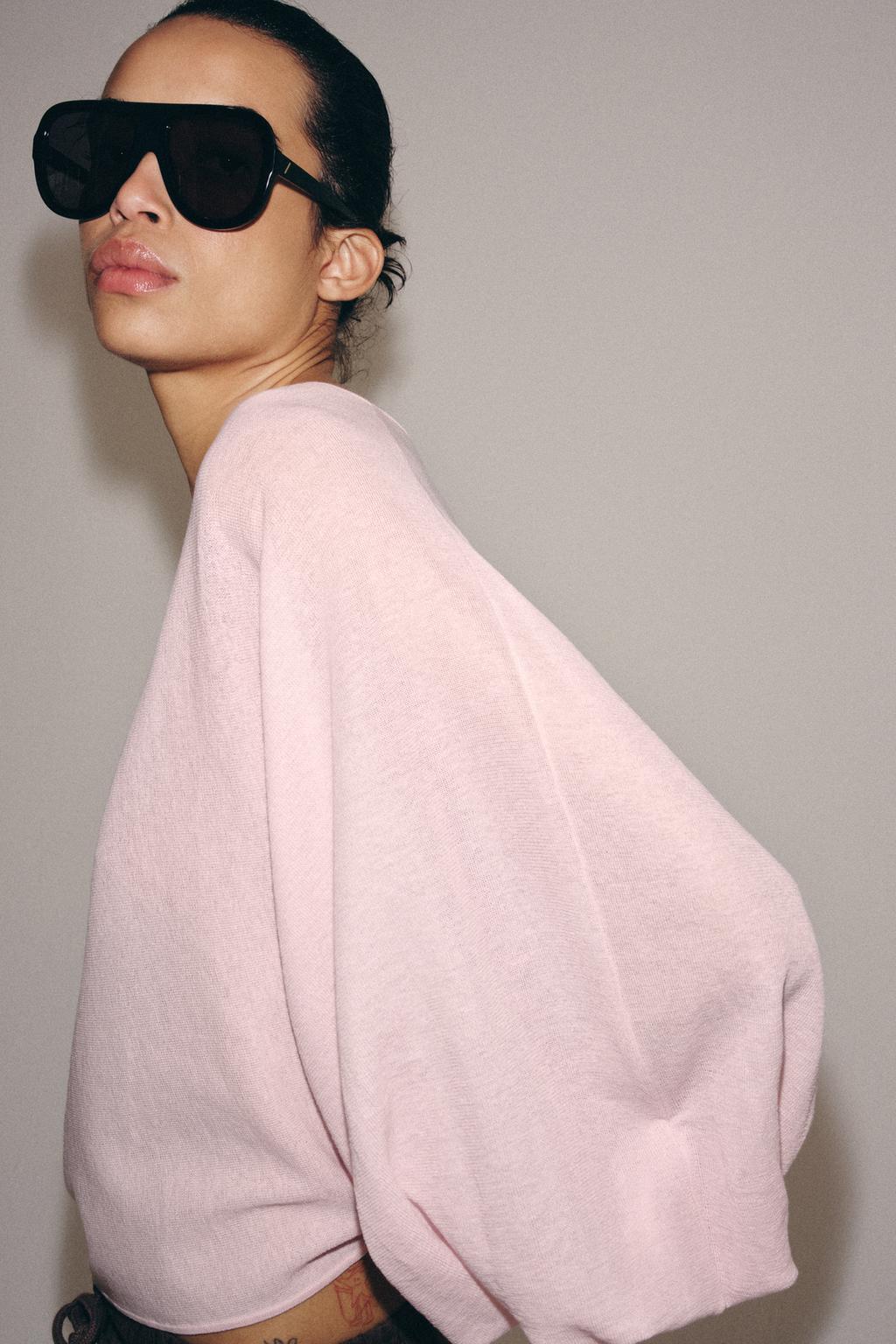 ТРИКОТАЖНЫЙ ТОП С ОБЪЕМНЫМИ РУКАВАМИ