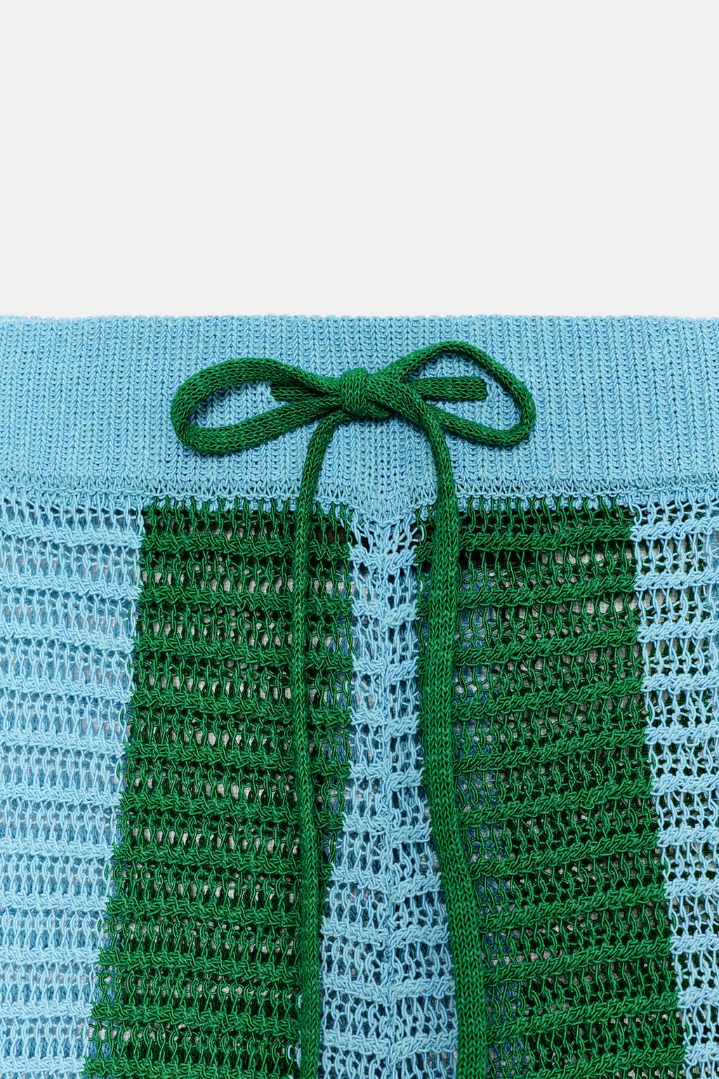 ТРИКОТАЖНЫЕ БРЮКИ В ПОЛОСКУ