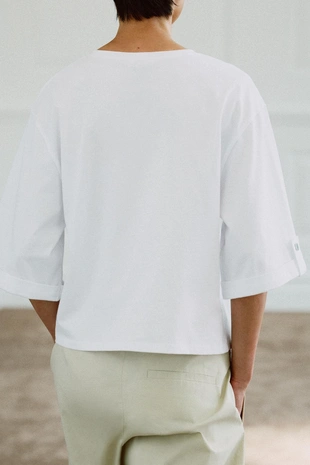 Асимметричная футболка с пуговицей- Заказать в России